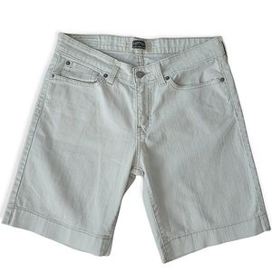 Signature by Levi's denim shorts size 10